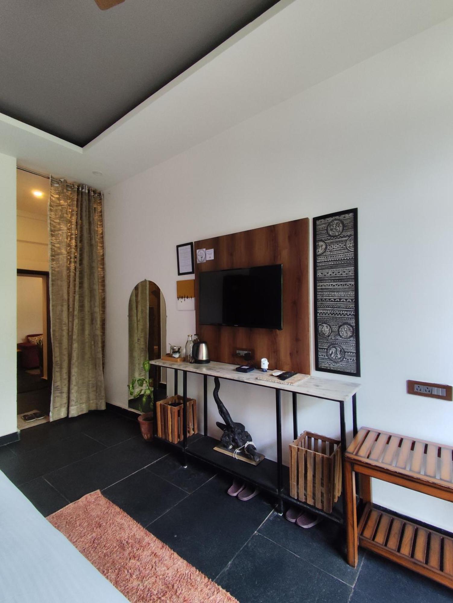 Meeram Ganga, A Heritage Stay By The Ganges At Triveni Ghat Rishīkesh 外观 照片